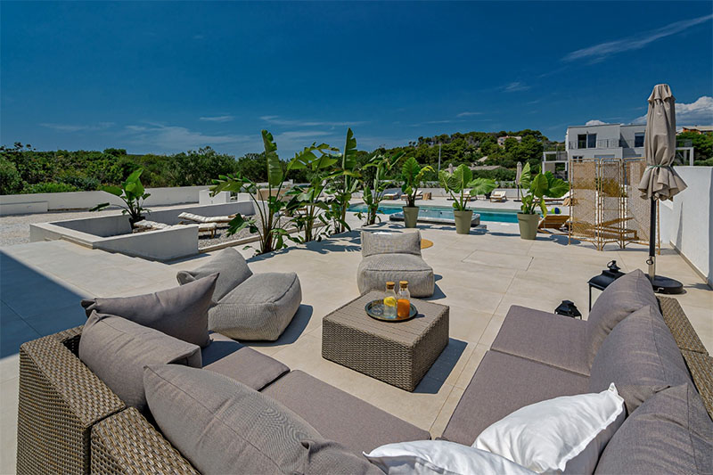 Dynamic Content Image